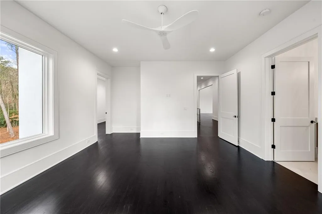 5211 Powers Ferry Road, Sandy Springs, Georgia 30327, 6 Bedrooms Bedrooms, 0 ,8 BathroomsBathrooms,Residential,For Sale,5211 Powers Ferry Road,7820662