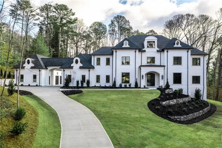 5211 Powers Ferry Road, Sandy Springs, Georgia 30327