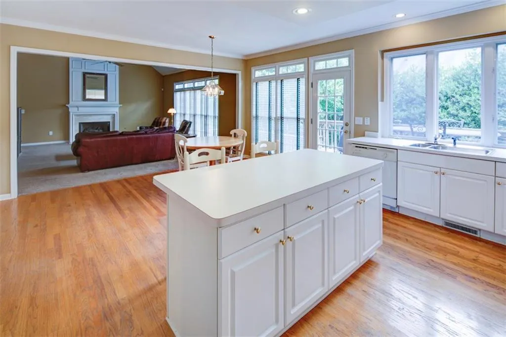 365 Eastcote Drive, Sandy Springs, Georgia 30350, 4 Bedrooms Bedrooms, ,3 BathroomsBathrooms,Residential,Sold,365 Eastcote Drive,5864880