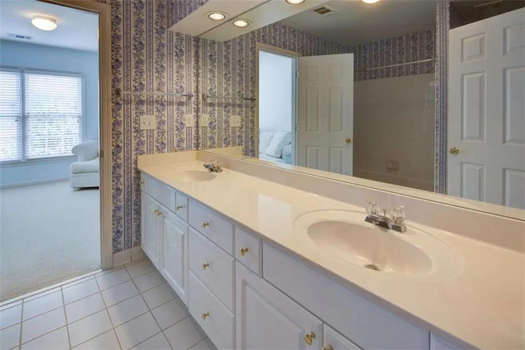 365 Eastcote Drive, Sandy Springs, Georgia 30350, 4 Bedrooms Bedrooms, ,3 BathroomsBathrooms,Residential,Sold,365 Eastcote Drive,5864880