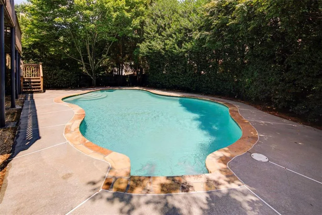 365 Eastcote Drive, Sandy Springs, Georgia 30350, 4 Bedrooms Bedrooms, ,3 BathroomsBathrooms,Residential,Sold,365 Eastcote Drive,5864880