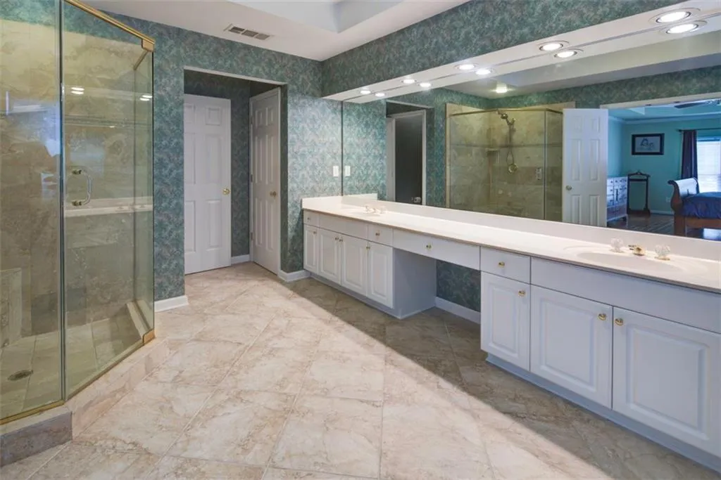 365 Eastcote Drive, Sandy Springs, Georgia 30350, 4 Bedrooms Bedrooms, ,3 BathroomsBathrooms,Residential,Sold,365 Eastcote Drive,5864880