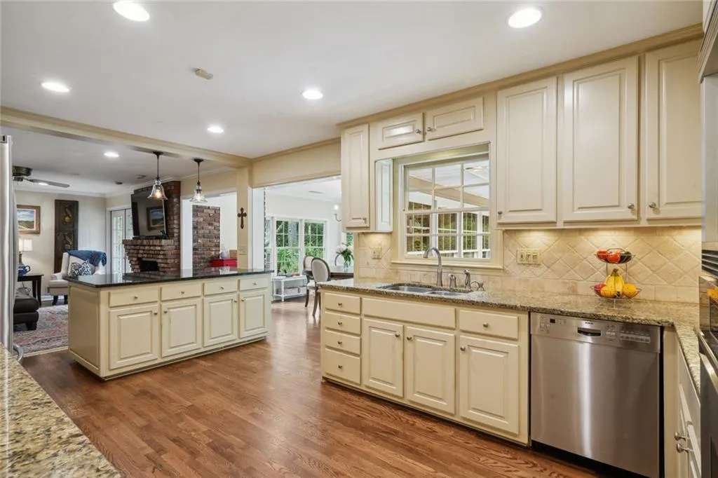 4740 Westfield Drive, Atlanta, Georgia 30342, 4 Bedrooms Bedrooms, ,3 BathroomsBathrooms,Residential,Sold,4740 Westfield Drive,7142748