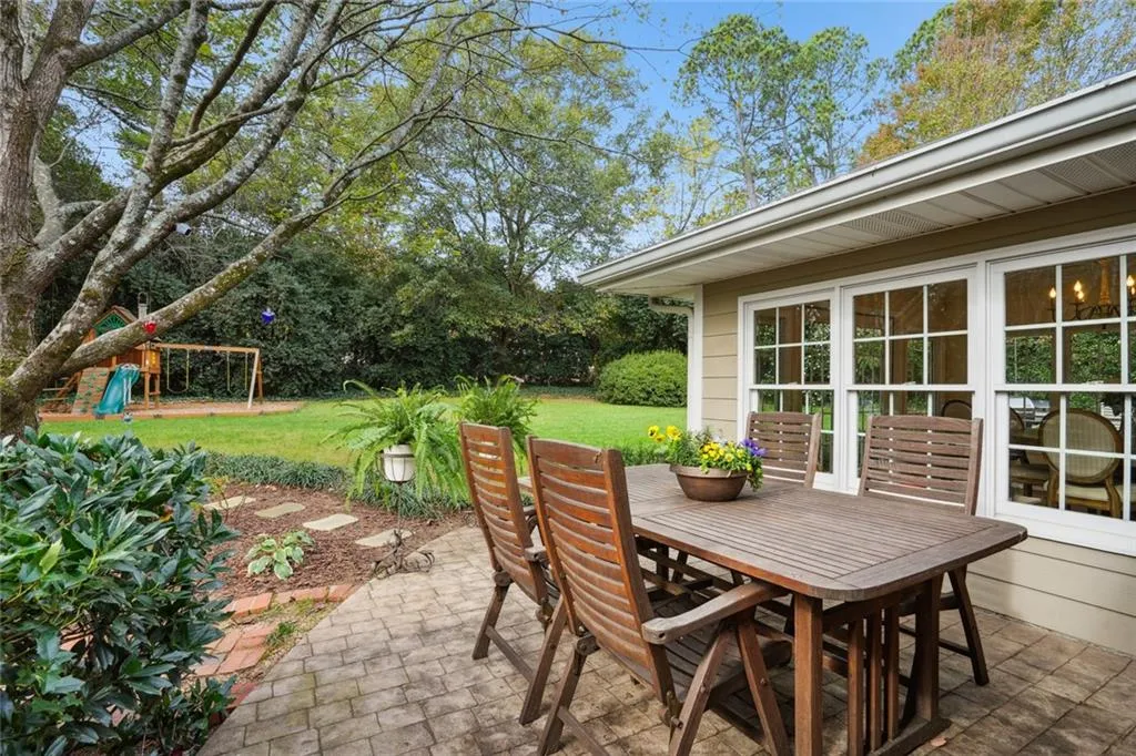 4740 Westfield Drive, Atlanta, Georgia 30342, 4 Bedrooms Bedrooms, ,3 BathroomsBathrooms,Residential,Sold,4740 Westfield Drive,7142748