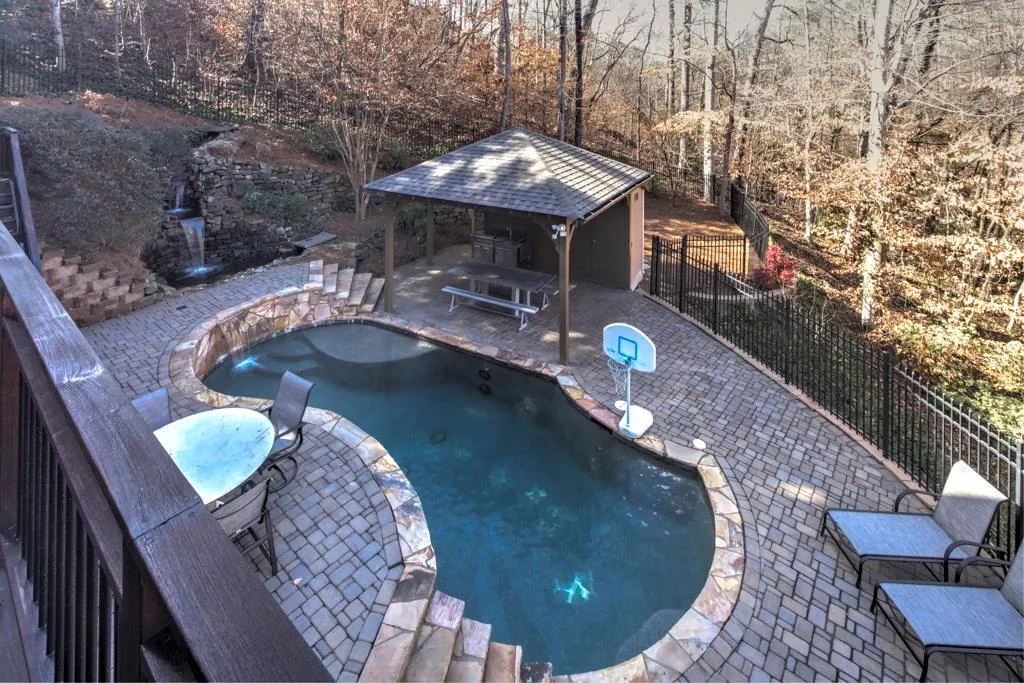 330 Trowbridge Walk, Atlanta, Georgia 30350, 4 Bedrooms Bedrooms, ,4 BathroomsBathrooms,Residential,Sold,330 Trowbridge Walk,5813405