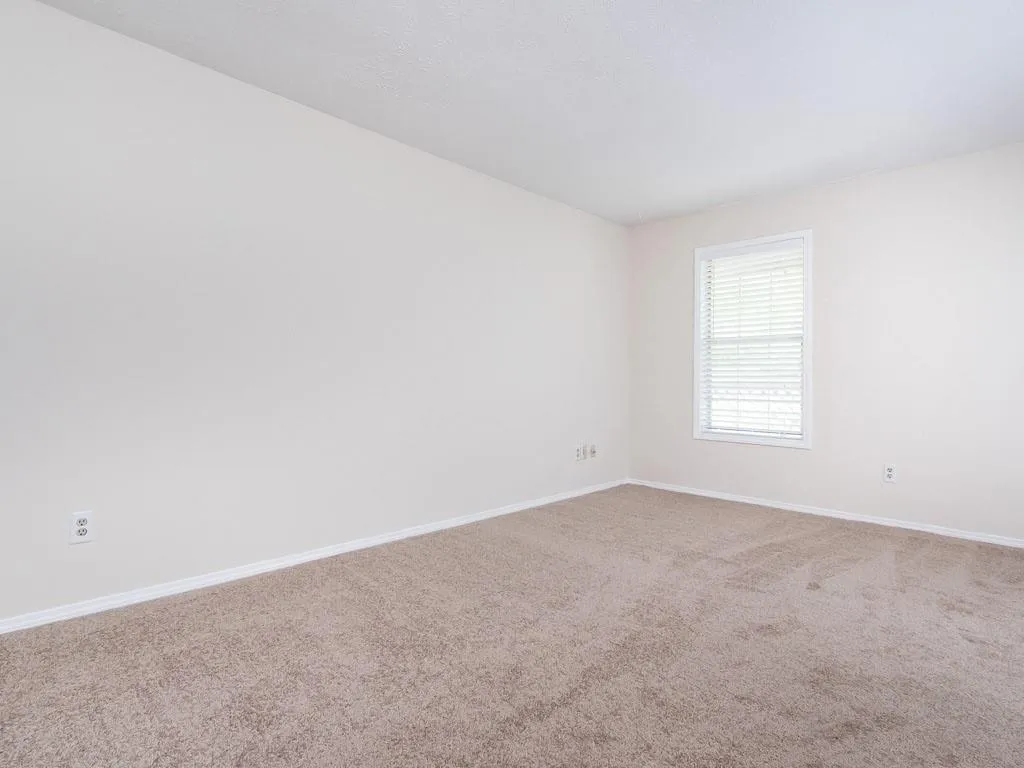 1204 Vicksburg Place, Atlanta, Georgia 30350, 2 Bedrooms Bedrooms, ,2 BathroomsBathrooms,Residential,Sold,1204 Vicksburg Place,6620804