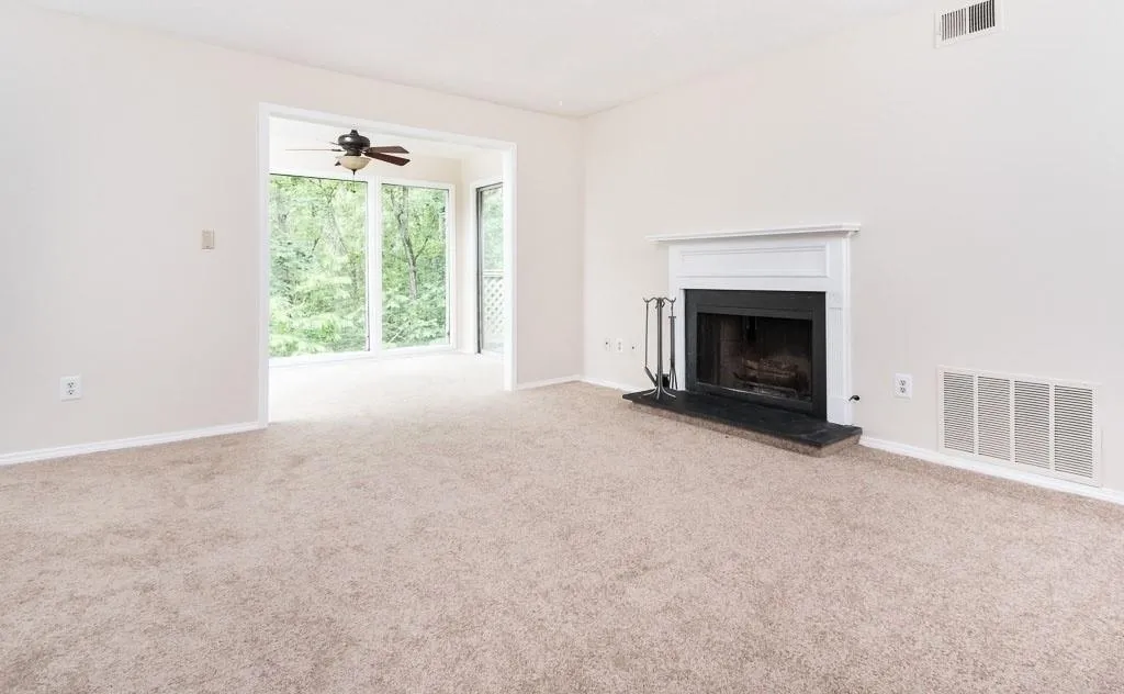 1204 Vicksburg Place, Atlanta, Georgia 30350, 2 Bedrooms Bedrooms, ,2 BathroomsBathrooms,Residential,Sold,1204 Vicksburg Place,6620804