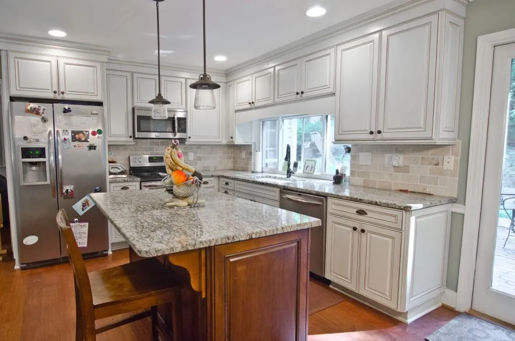 400 Schooner Circle, Sandy Springs, Georgia 30328, 5 Bedrooms Bedrooms, ,3 BathroomsBathrooms,Residential,Sold,400 Schooner Circle,5707630