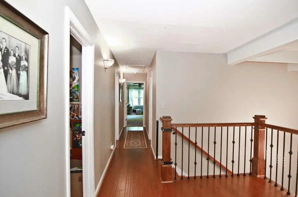 400 Schooner Circle, Sandy Springs, Georgia 30328, 5 Bedrooms Bedrooms, ,3 BathroomsBathrooms,Residential,Sold,400 Schooner Circle,5707630