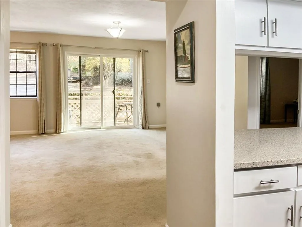 475 Mount Vernon Highway Ne Unit C119, Atlanta, Georgia 30328, 1 Bedroom Bedrooms, ,1 BathroomBathrooms,Residential,Sold,475 Mount Vernon Highway Ne Unit C119,6970237
