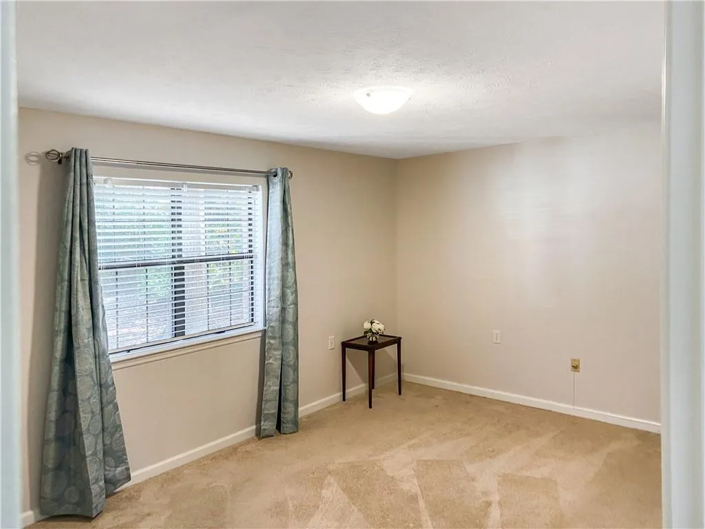 475 Mount Vernon Highway Ne Unit C119, Atlanta, Georgia 30328, 1 Bedroom Bedrooms, ,1 BathroomBathrooms,Residential,Sold,475 Mount Vernon Highway Ne Unit C119,6970237