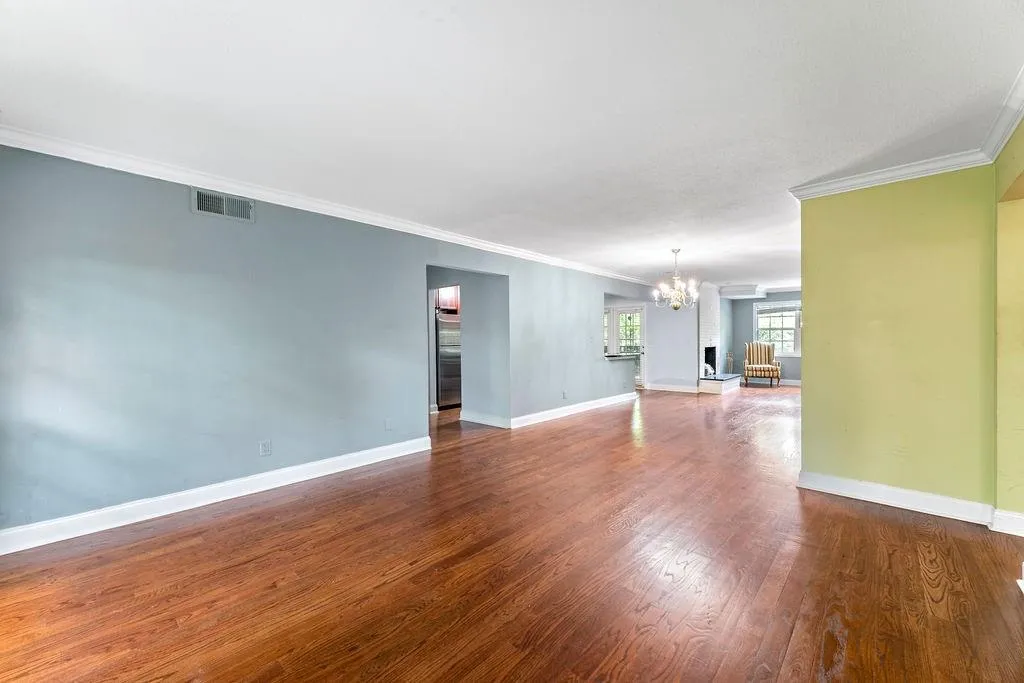 750 Dalrymple Road Unit M4, Sandy Springs, Georgia 30328, 3 Bedrooms Bedrooms, ,2 BathroomsBathrooms,Residential,Sold,750 Dalrymple Road Unit M4,7103438