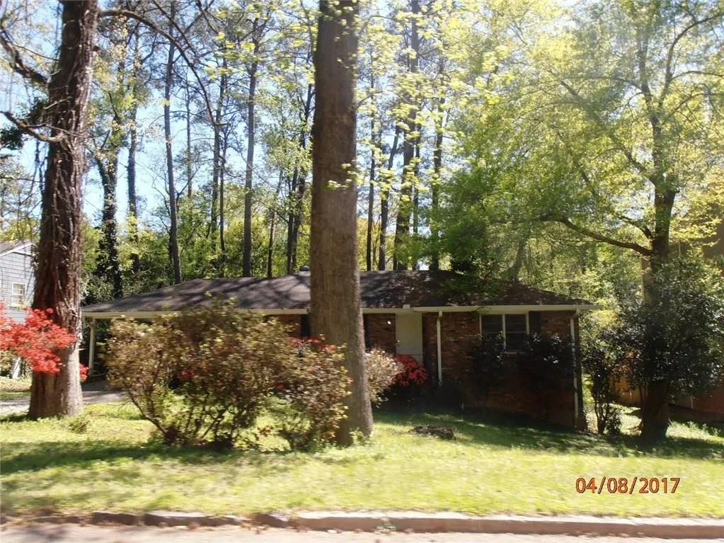 51 Spruell Springs Road, Atlanta, Georgia 30342, 2 Bedrooms Bedrooms, ,2 BathroomsBathrooms,Residential,Sold,51 Spruell Springs Road,5832185