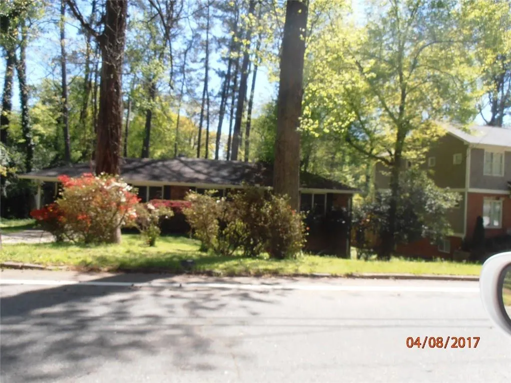51 Spruell Springs Road, Atlanta, Georgia 30342, 2 Bedrooms Bedrooms, ,2 BathroomsBathrooms,Residential,Sold,51 Spruell Springs Road,5832185