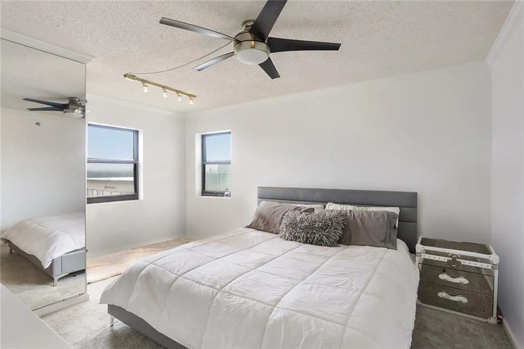 795 Hammond Drive Unit 1001, Atlanta, Georgia 30328, 2 Bedrooms Bedrooms, ,1 BathroomBathrooms,Residential,Sold,795 Hammond Drive Unit 1001,6122250