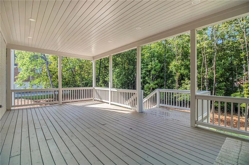 530 Old Cobblestone Drive, Atlanta, Georgia 30350, 5 Bedrooms Bedrooms, ,5 BathroomsBathrooms,Residential,For Sale,530 Old Cobblestone Drive,7653439