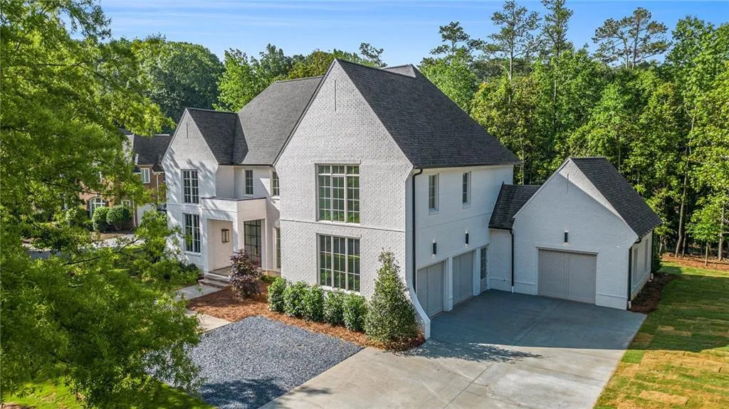 530 Old Cobblestone Drive, Atlanta, Georgia 30350, 5 Bedrooms Bedrooms, ,5 BathroomsBathrooms,Residential,For Sale,530 Old Cobblestone Drive,7653439