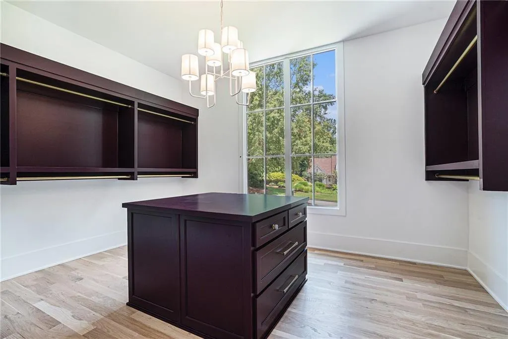 530 Old Cobblestone Drive, Atlanta, Georgia 30350, 5 Bedrooms Bedrooms, ,5 BathroomsBathrooms,Residential,For Sale,530 Old Cobblestone Drive,7653439