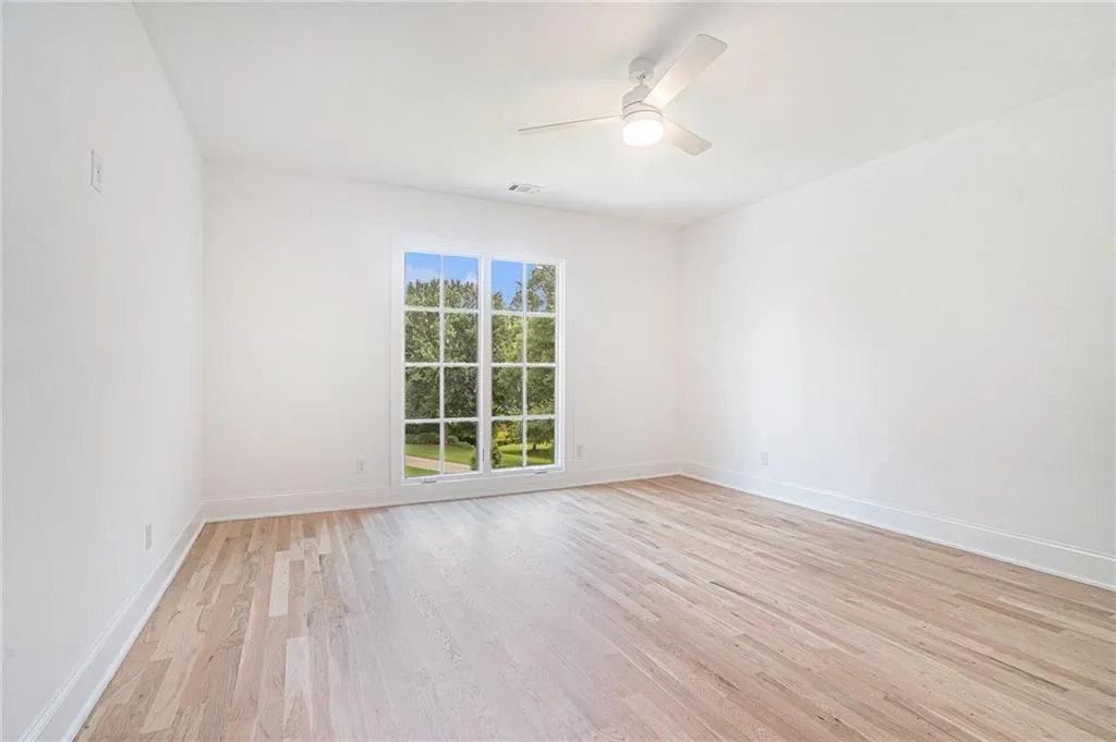 530 Old Cobblestone Drive, Atlanta, Georgia 30350, 5 Bedrooms Bedrooms, ,5 BathroomsBathrooms,Residential,For Sale,530 Old Cobblestone Drive,7653439