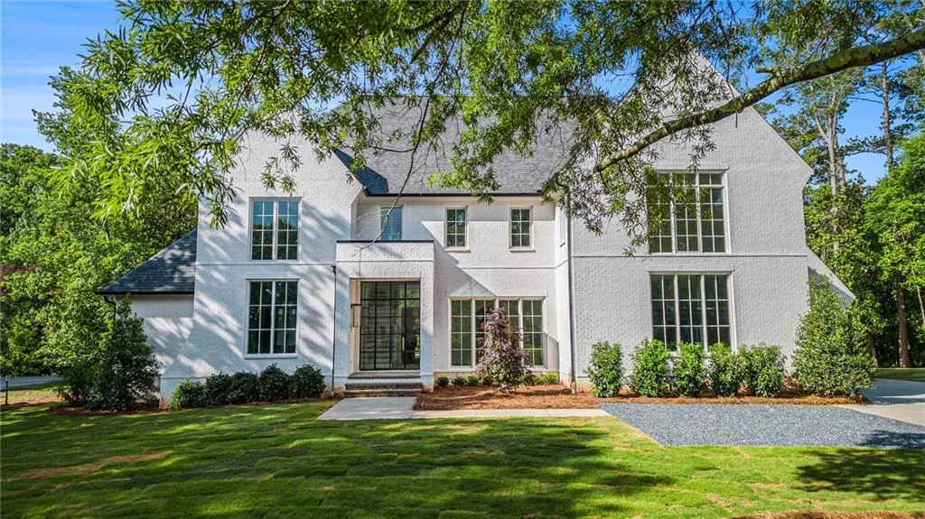 530 Old Cobblestone Drive, Atlanta, Georgia 30350, 5 Bedrooms Bedrooms, ,5 BathroomsBathrooms,Residential,For Sale,530 Old Cobblestone Drive,7653439