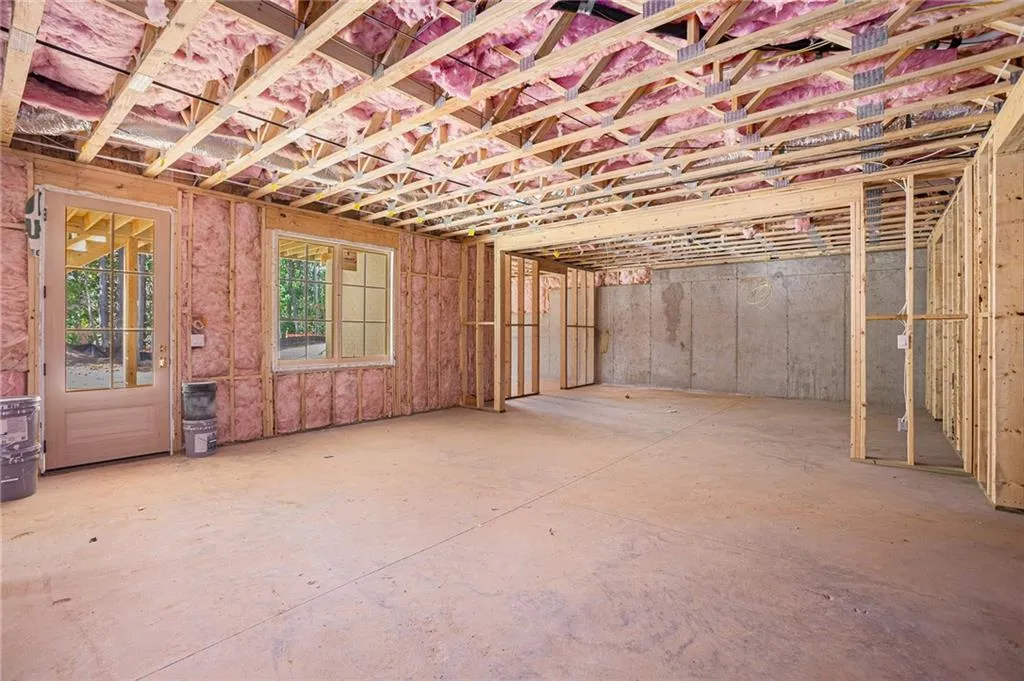 530 Old Cobblestone Drive, Atlanta, Georgia 30350, 5 Bedrooms Bedrooms, ,5 BathroomsBathrooms,Residential,For Sale,530 Old Cobblestone Drive,7653439