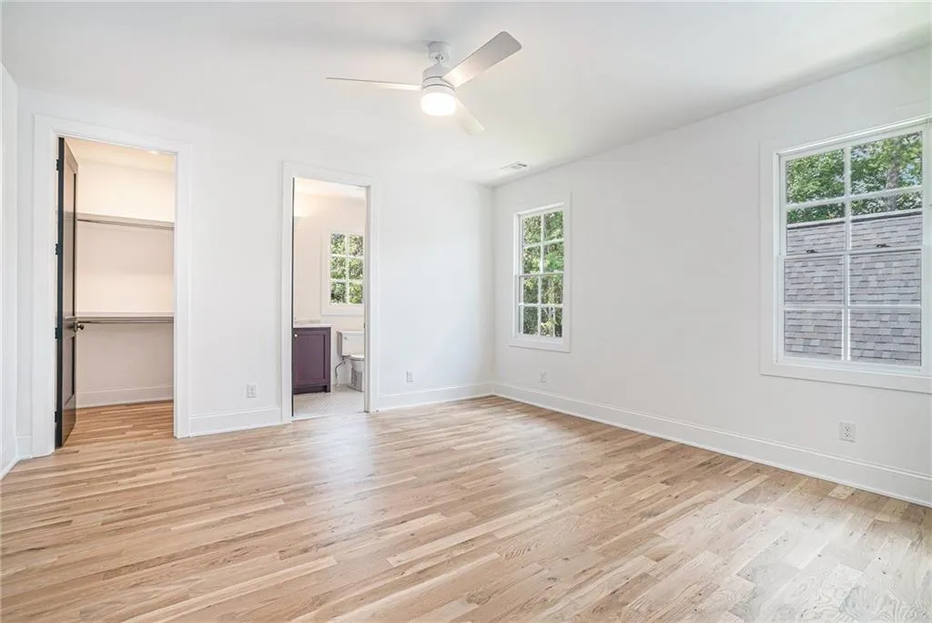530 Old Cobblestone Drive, Atlanta, Georgia 30350, 5 Bedrooms Bedrooms, ,5 BathroomsBathrooms,Residential,For Sale,530 Old Cobblestone Drive,7653439