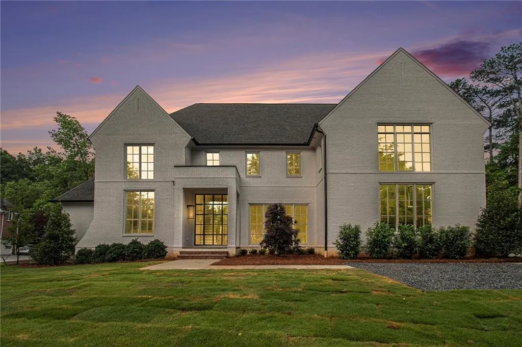 530 Old Cobblestone Drive, Atlanta, Georgia 30350, 5 Bedrooms Bedrooms, ,5 BathroomsBathrooms,Residential,For Sale,530 Old Cobblestone Drive,7653439