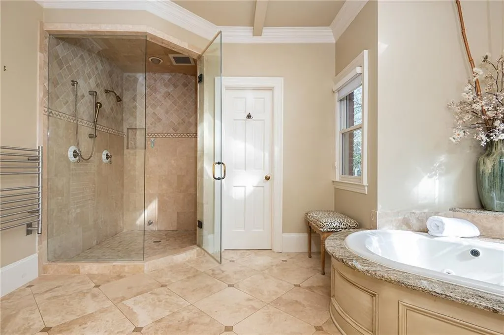 910 Curlew Court, Sandy Springs, Georgia 30327, 5 Bedrooms Bedrooms, ,5 BathroomsBathrooms,Residential,For Sale,910 Curlew Court,7736831