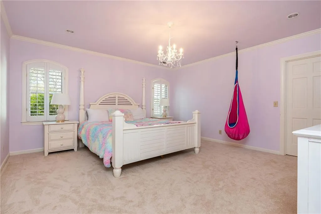910 Curlew Court, Sandy Springs, Georgia 30327, 5 Bedrooms Bedrooms, ,5 BathroomsBathrooms,Residential,For Sale,910 Curlew Court,7736831