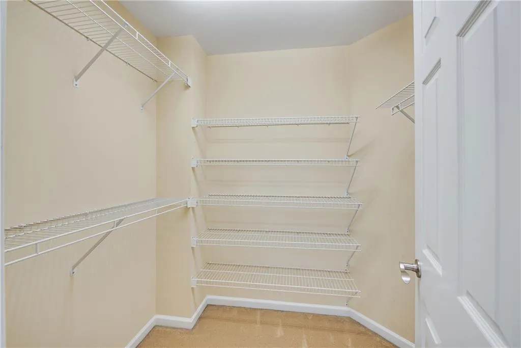 7950 Colquitt Road Unit C2, Sandy Springs, Georgia 30350, 3 Bedrooms Bedrooms, ,3 BathroomsBathrooms,Residential,Sold,7950 Colquitt Road Unit C2,6754225
