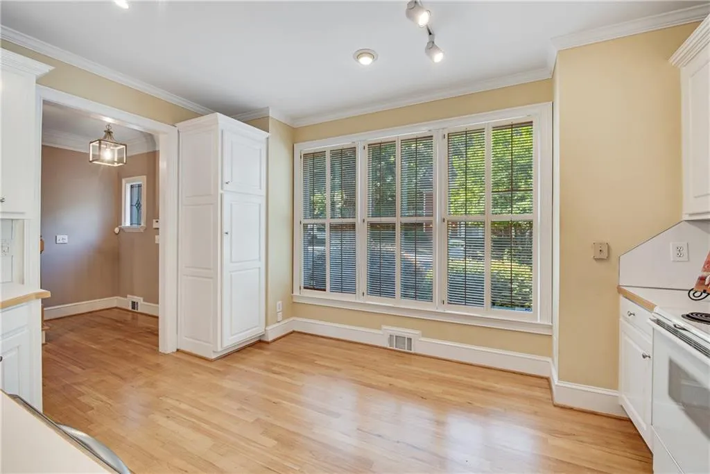 7950 Colquitt Road Unit C2, Sandy Springs, Georgia 30350, 3 Bedrooms Bedrooms, ,3 BathroomsBathrooms,Residential,Sold,7950 Colquitt Road Unit C2,6754225