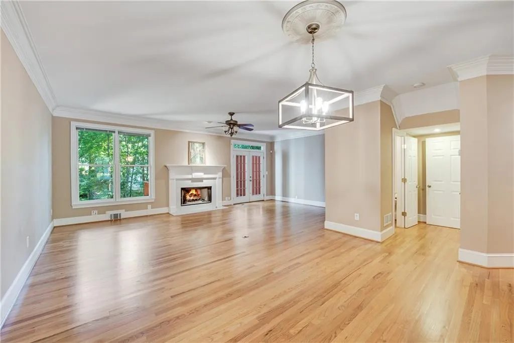 7950 Colquitt Road Unit C2, Sandy Springs, Georgia 30350, 3 Bedrooms Bedrooms, ,3 BathroomsBathrooms,Residential,Sold,7950 Colquitt Road Unit C2,6754225