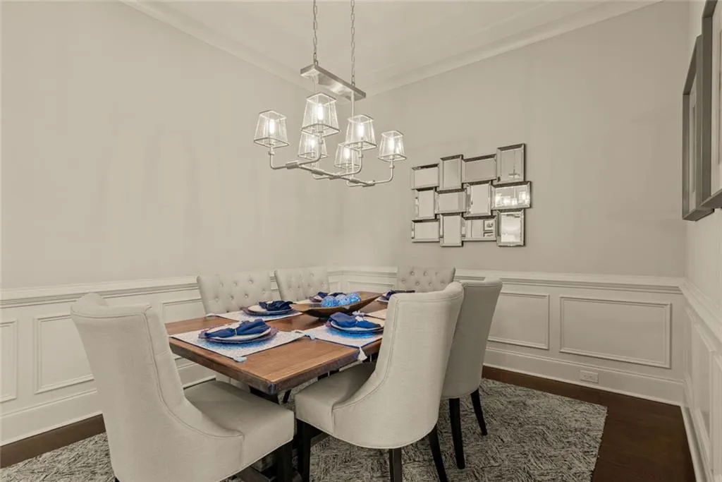 Stunning Lighting in every room!