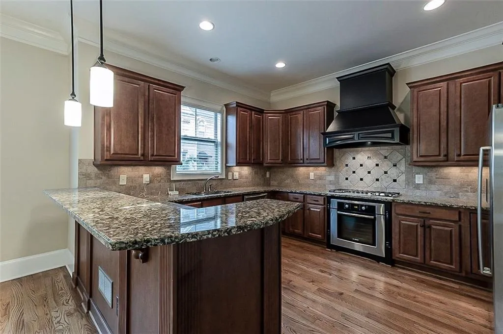 940 Delaronde Court, Atlanta, Georgia 30328, 3 Bedrooms Bedrooms, ,3 BathroomsBathrooms,Residential,Sold,940 Delaronde Court,6962359