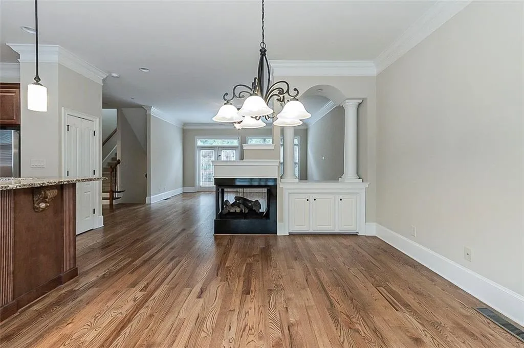 940 Delaronde Court, Atlanta, Georgia 30328, 3 Bedrooms Bedrooms, ,3 BathroomsBathrooms,Residential,Sold,940 Delaronde Court,6962359