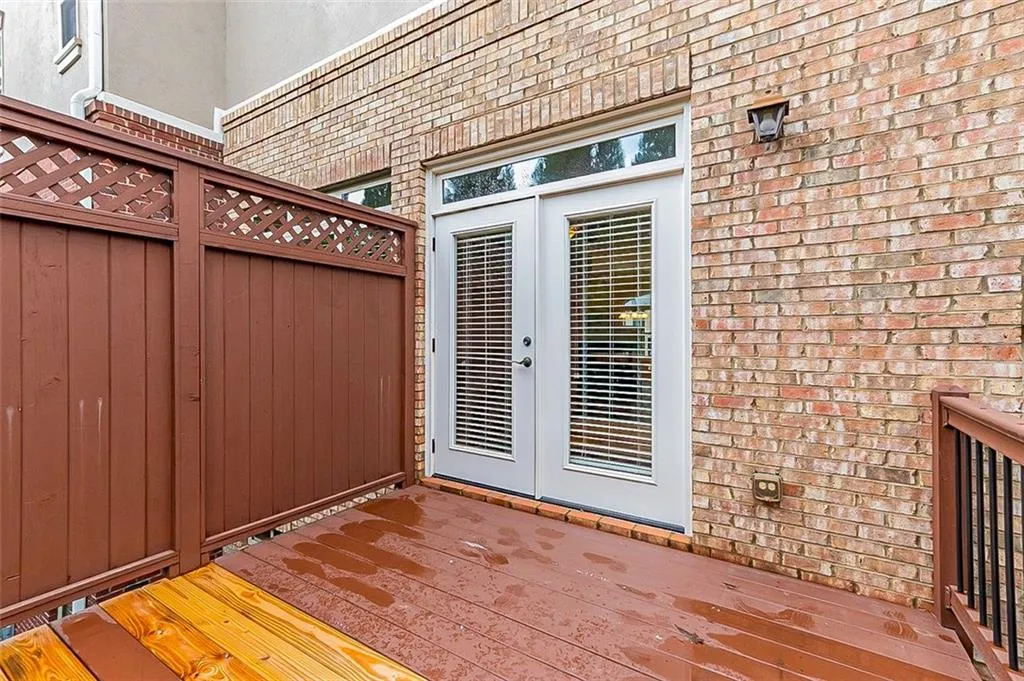 940 Delaronde Court, Atlanta, Georgia 30328, 3 Bedrooms Bedrooms, ,3 BathroomsBathrooms,Residential,Sold,940 Delaronde Court,6962359