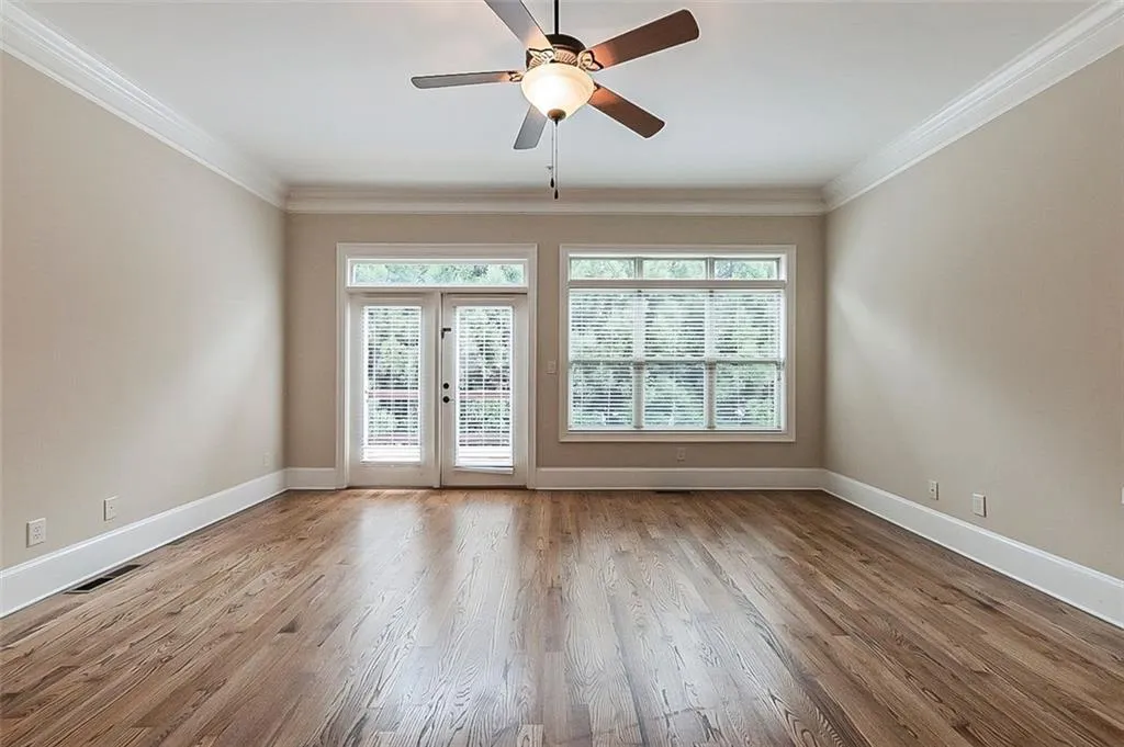 940 Delaronde Court, Atlanta, Georgia 30328, 3 Bedrooms Bedrooms, ,3 BathroomsBathrooms,Residential,Sold,940 Delaronde Court,6962359