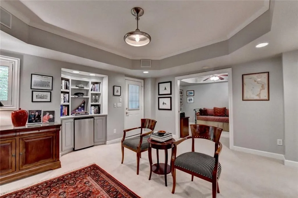 1 Carrington Way, Atlanta, Georgia 30328, 3 Bedrooms Bedrooms, ,3 BathroomsBathrooms,Residential,For Sale,1 Carrington Way,7617875
