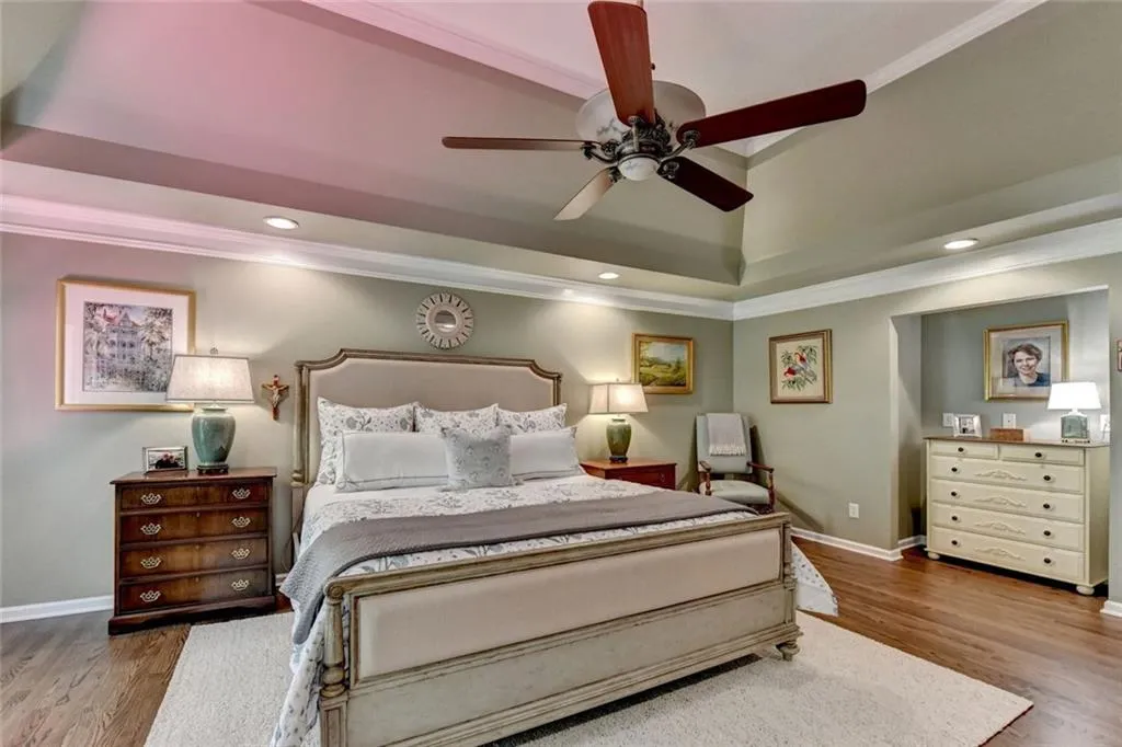 1 Carrington Way, Atlanta, Georgia 30328, 3 Bedrooms Bedrooms, ,3 BathroomsBathrooms,Residential,For Sale,1 Carrington Way,7617875