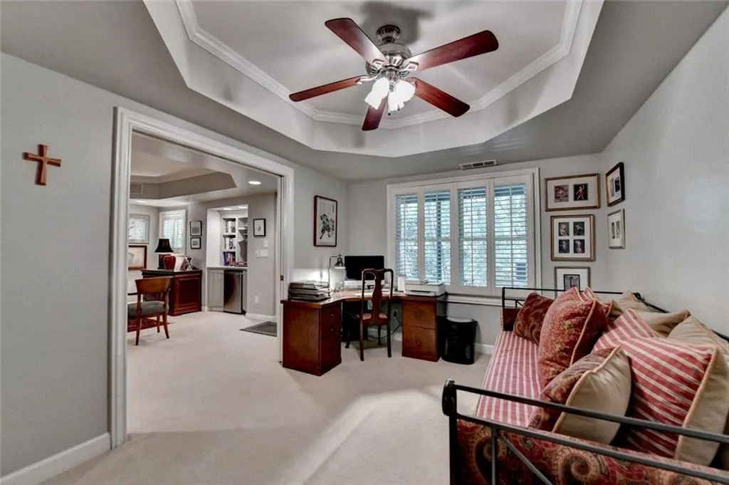 1 Carrington Way, Atlanta, Georgia 30328, 3 Bedrooms Bedrooms, ,3 BathroomsBathrooms,Residential,For Sale,1 Carrington Way,7617875