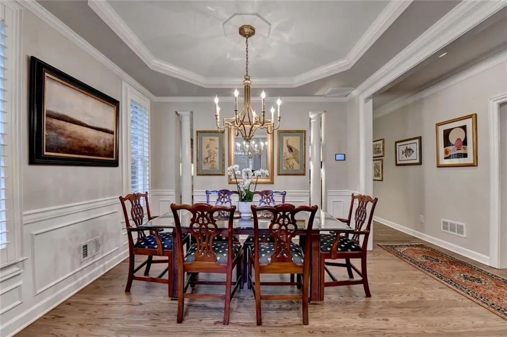 1 Carrington Way, Atlanta, Georgia 30328, 3 Bedrooms Bedrooms, ,3 BathroomsBathrooms,Residential,For Sale,1 Carrington Way,7617875
