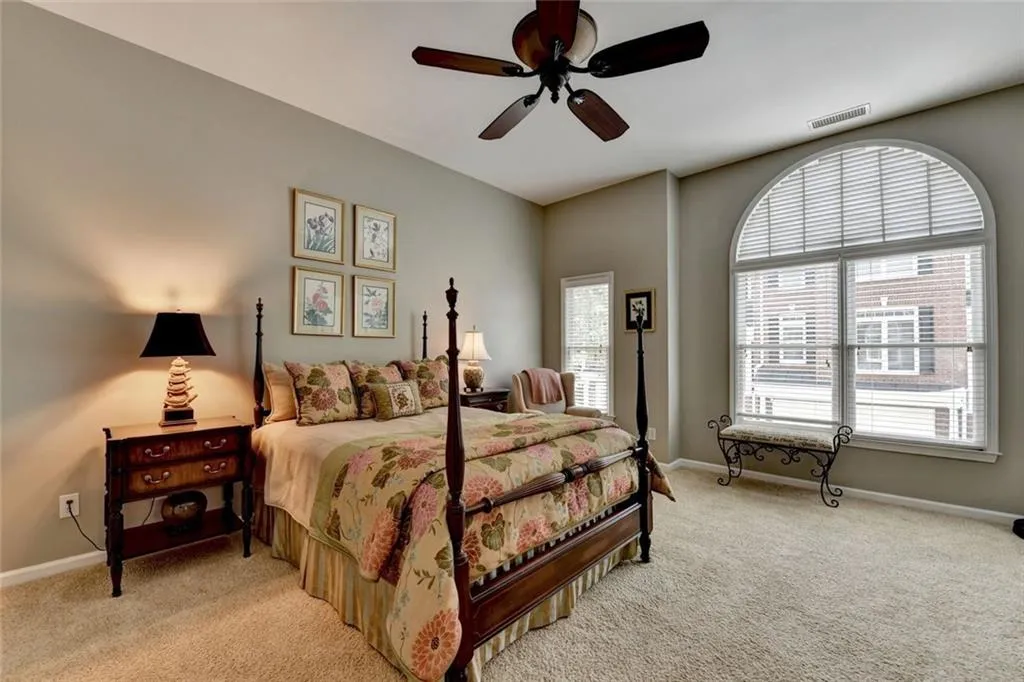 1 Carrington Way, Atlanta, Georgia 30328, 3 Bedrooms Bedrooms, ,3 BathroomsBathrooms,Residential,For Sale,1 Carrington Way,7617875