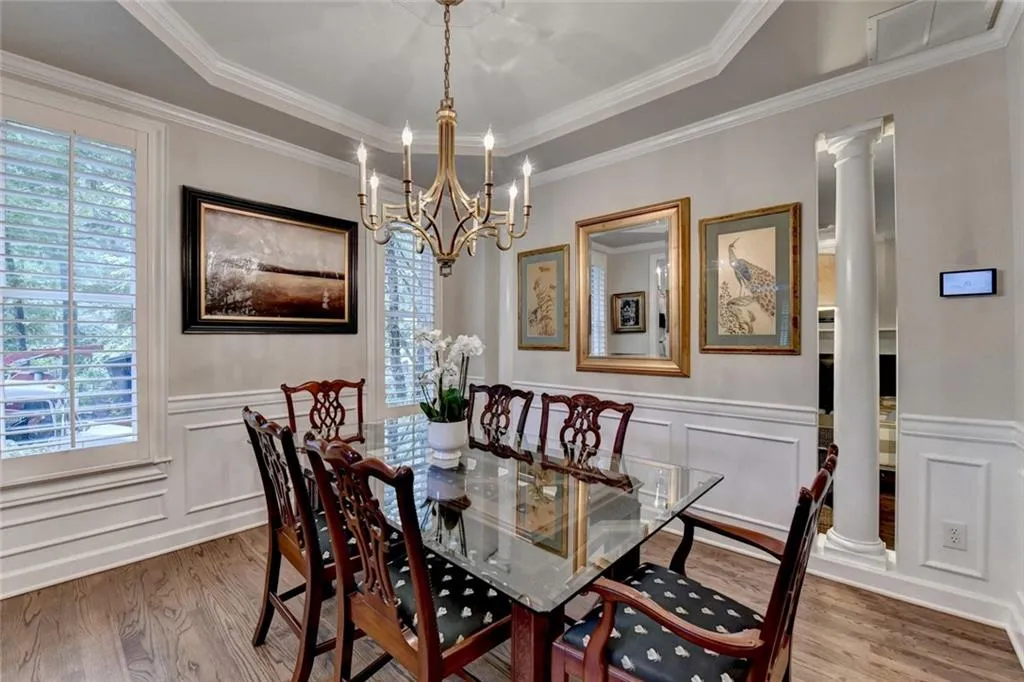 1 Carrington Way, Atlanta, Georgia 30328, 3 Bedrooms Bedrooms, ,3 BathroomsBathrooms,Residential,For Sale,1 Carrington Way,7617875