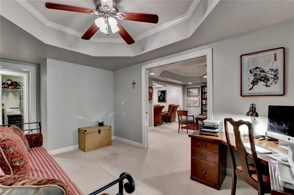 1 Carrington Way, Atlanta, Georgia 30328, 3 Bedrooms Bedrooms, ,3 BathroomsBathrooms,Residential,For Sale,1 Carrington Way,7617875