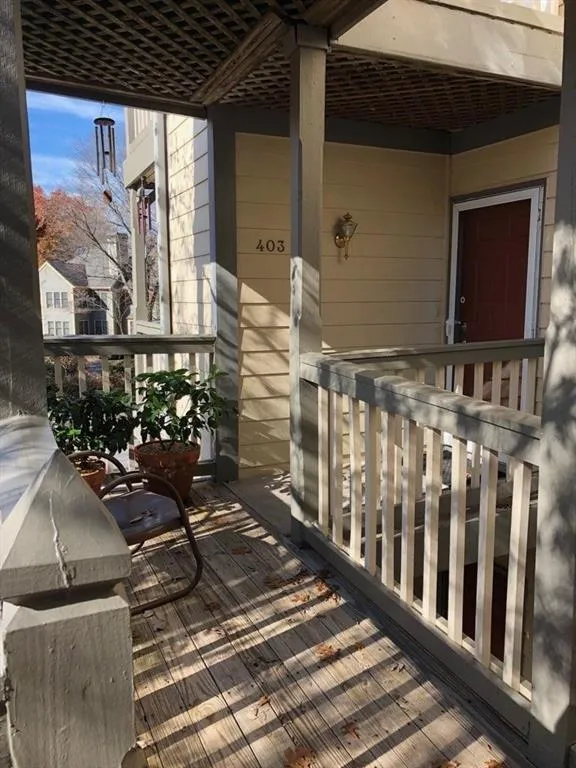 403 Abingdon Way, Sandy Springs, Georgia 30328, 2 Bedrooms Bedrooms, ,2 BathroomsBathrooms,Residential,Sold,403 Abingdon Way,6650143