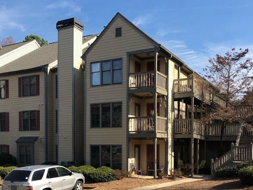 403 Abingdon Way, Sandy Springs, Georgia 30328, 2 Bedrooms Bedrooms, ,2 BathroomsBathrooms,Residential,Sold,403 Abingdon Way,6650143