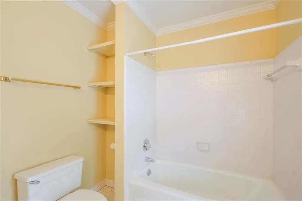 13 Ridgemere Trace, Sandy Springs, Georgia 30328, 4 Bedrooms Bedrooms, ,3 BathroomsBathrooms,Residential,Sold,13 Ridgemere Trace,7440178