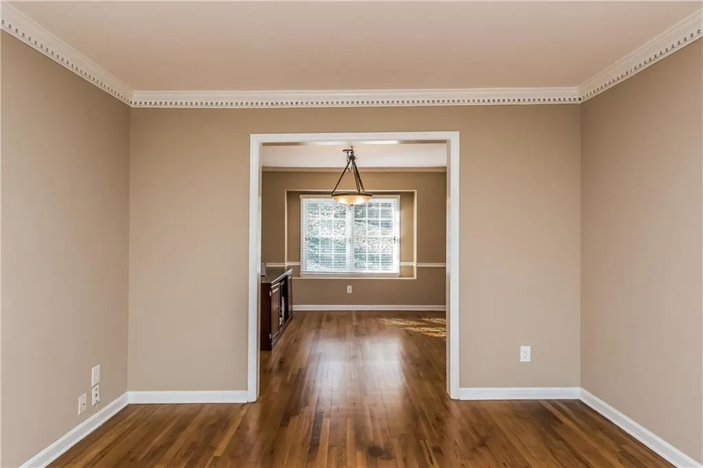 1135 Windsor Parkway, Atlanta, Georgia 30319, 4 Bedrooms Bedrooms, ,3 BathroomsBathrooms,Residential,Sold,1135 Windsor Parkway,5647069