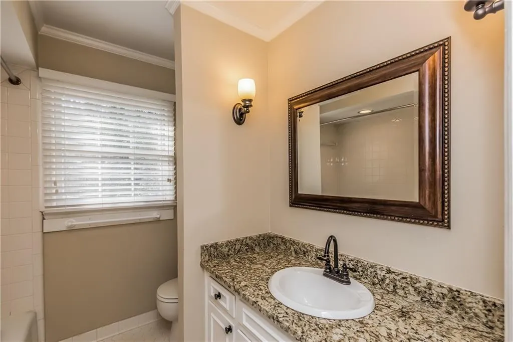 1135 Windsor Parkway, Atlanta, Georgia 30319, 4 Bedrooms Bedrooms, ,3 BathroomsBathrooms,Residential,Sold,1135 Windsor Parkway,5647069