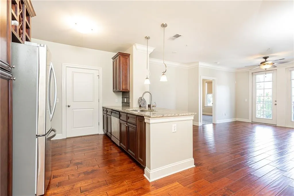 901 Abernathy Road Ne Unit 4170, Atlanta, Georgia 30328, 2 Bedrooms Bedrooms, ,2 BathroomsBathrooms,Residential,For Sale,901 Abernathy Road Ne Unit 4170,7629708